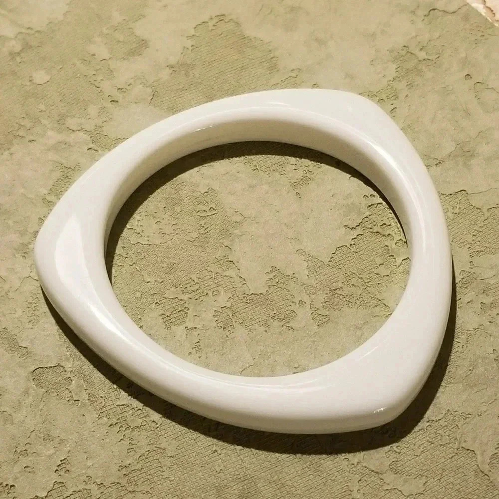 Retro 80s Lucite Triangle White Bangle Bracelet